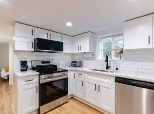12053 Hiram Pl NE #B, Seattle, WA 98125