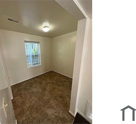 5th image of 164 Mississippi Ave SE #101