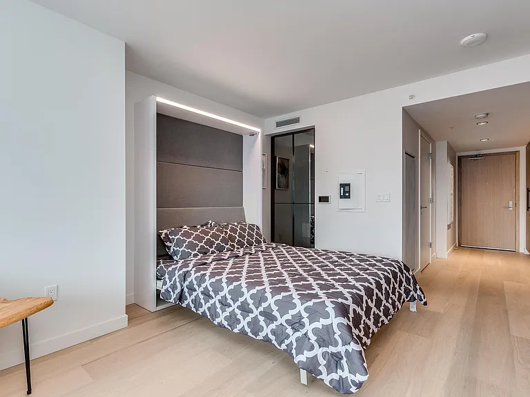 1289 Hornby St #2106 — Photo 17