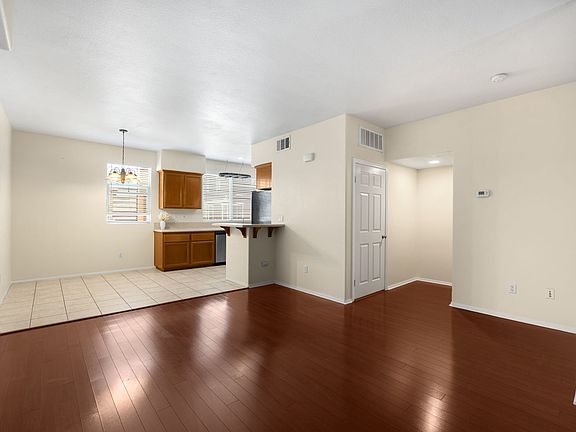 5th image of 1565 Ledgestone Ln