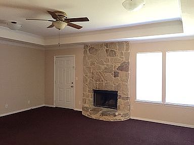 3rd image of 2759 Gant Dr