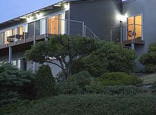 25805 Gold Beach Dr SW, Vashon, WA 98070