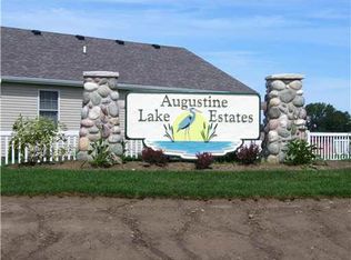 52571 Common Eider Trl, South Bend, IN 46628