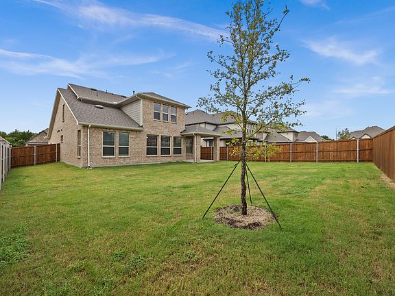 4th image of 6510 Elaine Ct