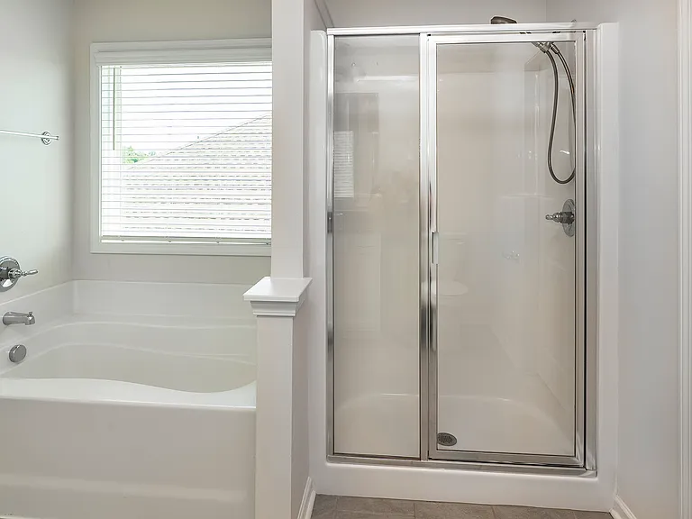 4467 Dover Ct — Photo 16