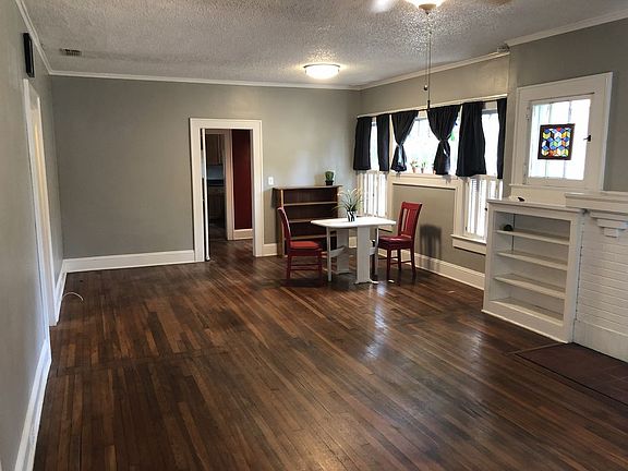 5th image of 4529 Lawnview St