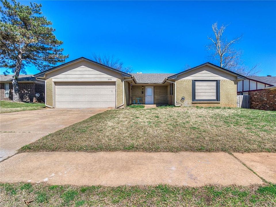 1st image of 1001 E Hills Dr