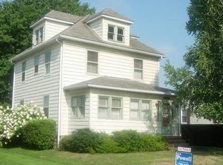 413 Martin Ave, Ellwood City, PA 16117