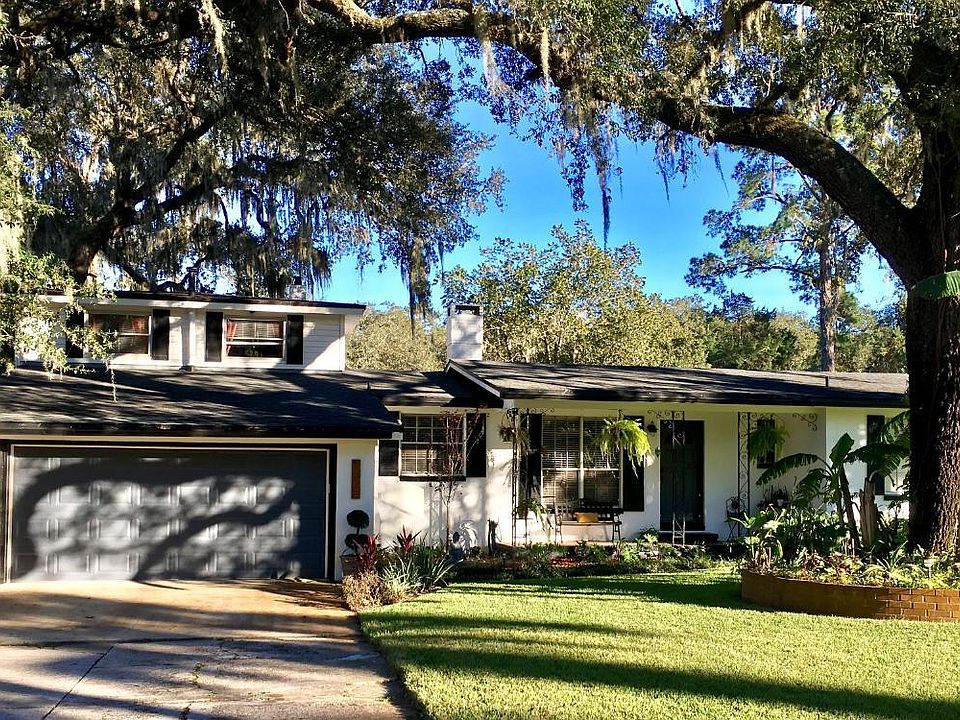 1st image of 1447 Palm Ln