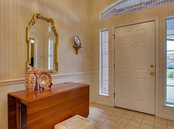 3rd image of 2217 Rock Creek Dr