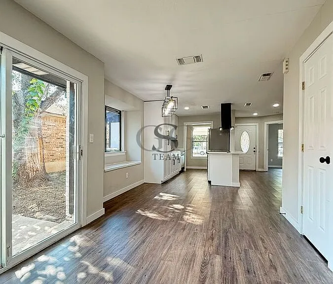 917 Sundance St — Photo 30