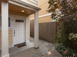 5033A 12th Ave NE, Seattle, WA 98105