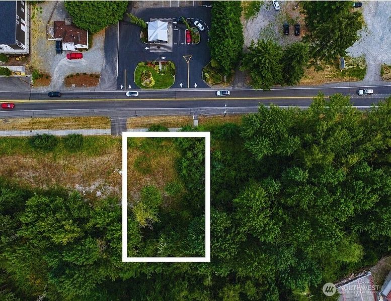 3rd image of 24225 132nd Ave SE