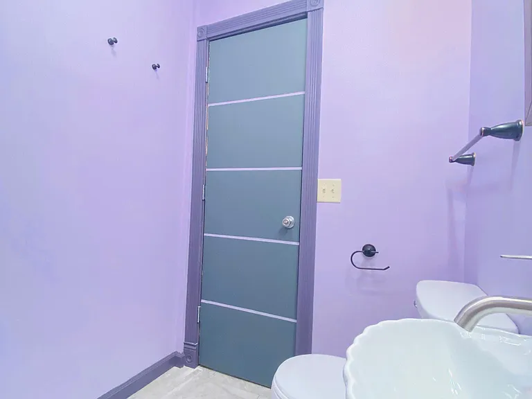 1337 Madison St #A — Photo 15