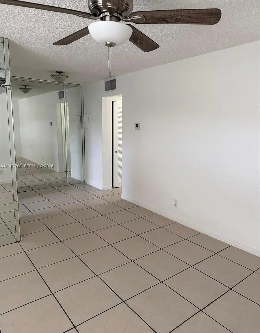 1 bed, 1.0 bath, $1,625 — Photo 4