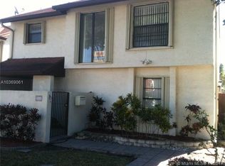 10126 NW 4th Ln, Miami, FL 33172