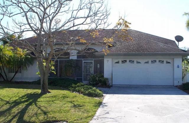 1st image of 7 Sportsman Cir