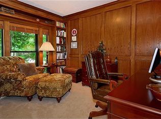 47 E Amberglow Cir, The Woodlands, TX 77381