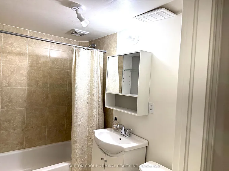 35 Coppermill Dr — Photo 37