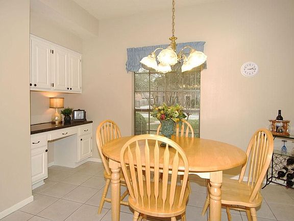 5th image of 7523 Shangrila Ln