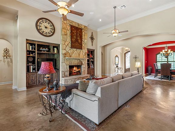 5th image of 100 Portafino Ln