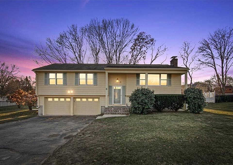 1st image of 6 Peach Blossom Ln