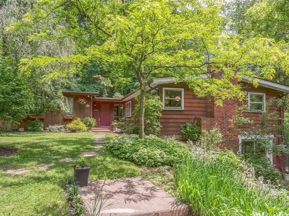 1532 Ingomar Heights Rd, Pittsburgh, PA 15237