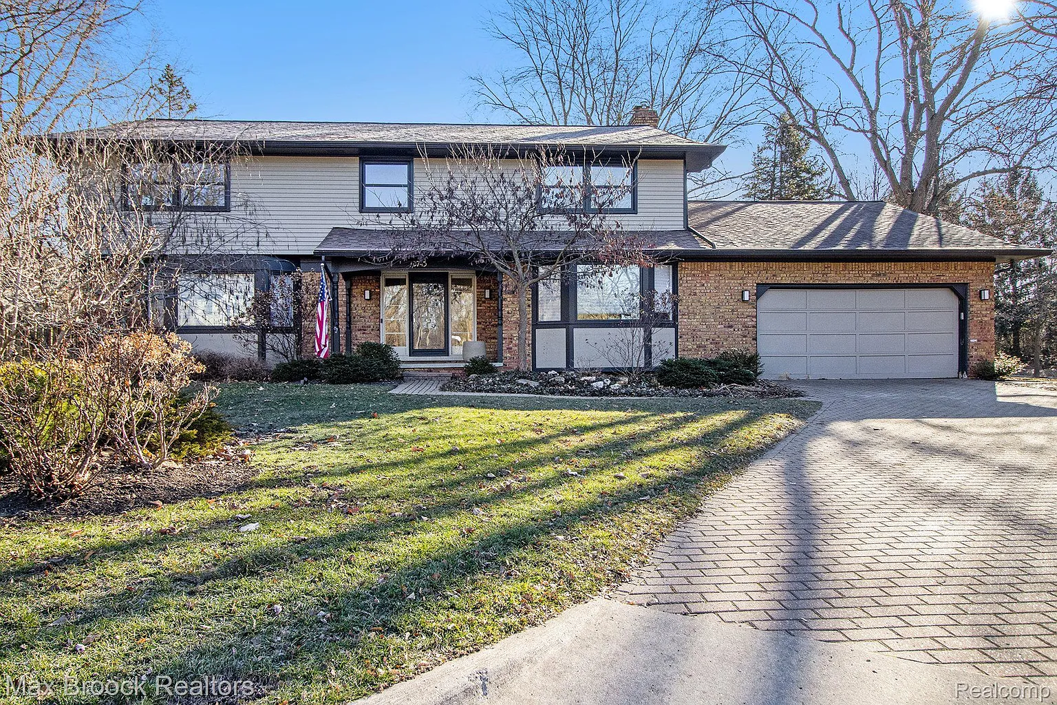 3745 Tremont Ln photo 1