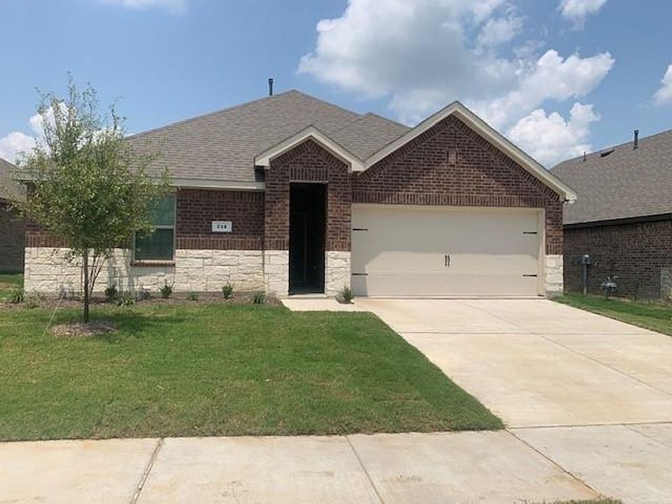 1st image of 712 Feldspar Way