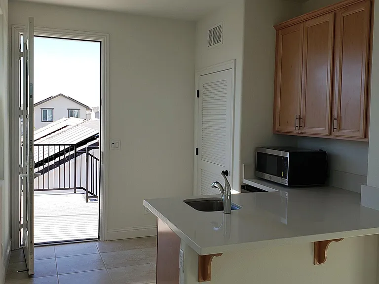 1469 S Terra Verde St — Photo 2