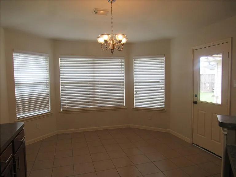 2611 Colony Haven Cir — Photo 5