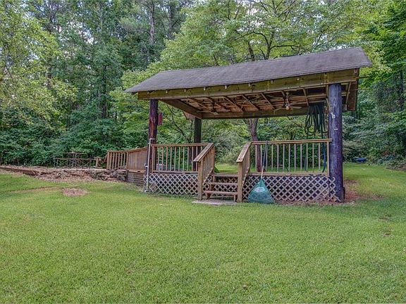 5th image of 50 Circle Creek Dr