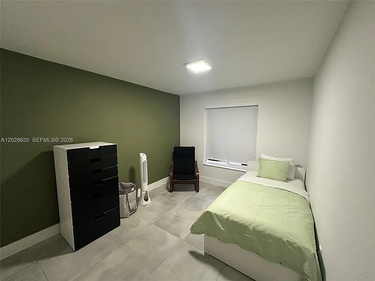 5733 NW 100th Ct — Photo 39