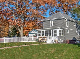 17 Troy St, Peabody, MA 01960