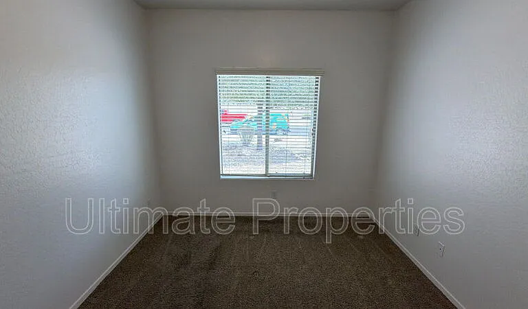 13849 W Maui Ln — Photo 8
