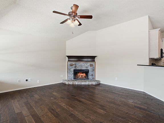 4th image of 4525 Lodestone Ln