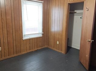 508 Harbor St, Conneaut, OH 44030