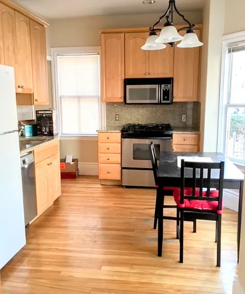 26 Mount Auburn St #1 — Photo 6