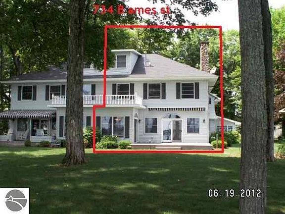 2nd image of 734B Ames St