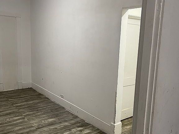 3rd image of 134 N 43rd St