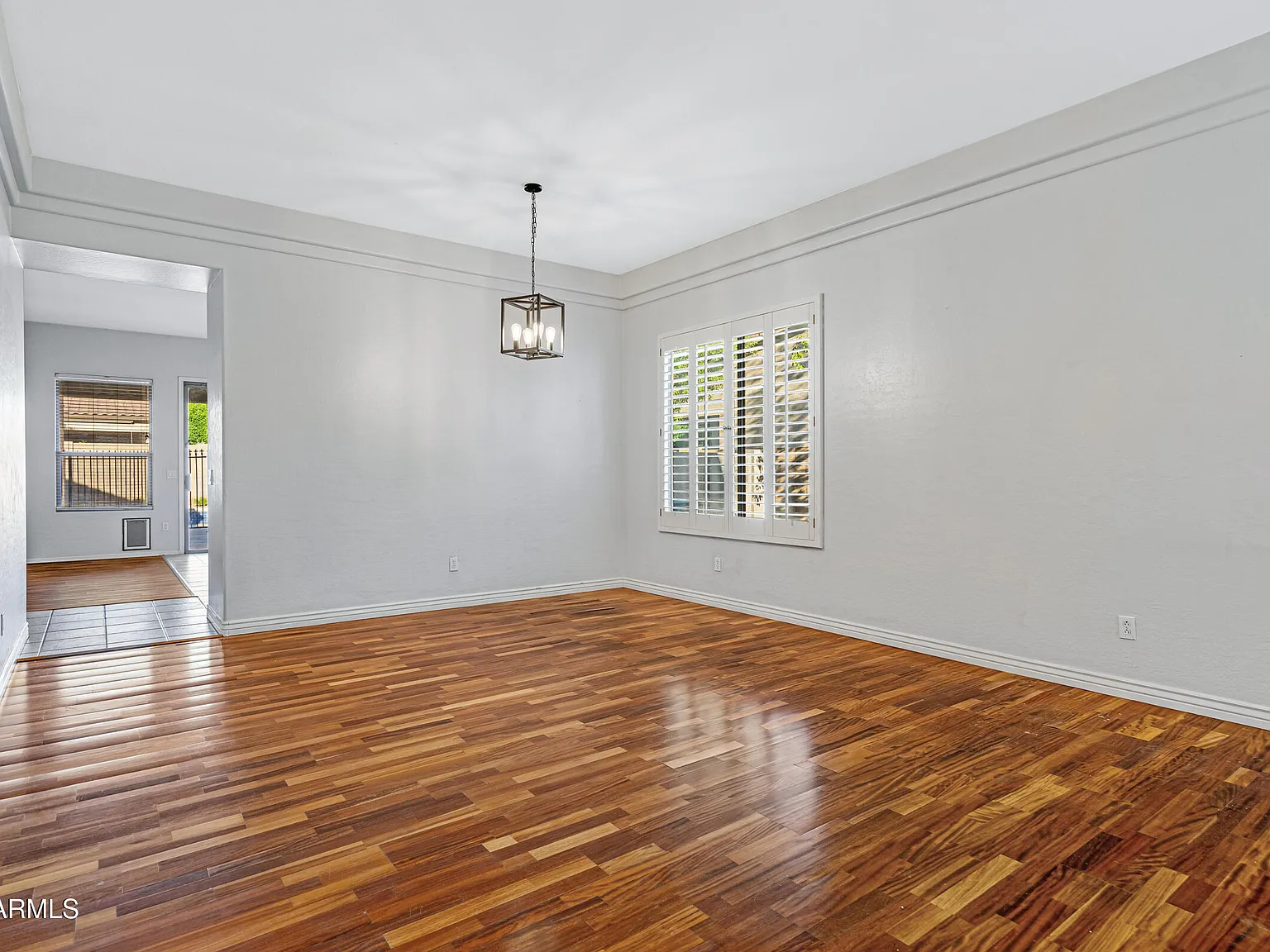 4 bed, 2.0 bath, 1961 sqft, $2,850 — Photo 4