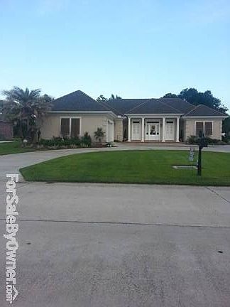 1st image of 122 Olivia Dr