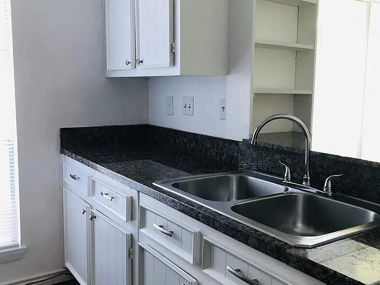 sink area