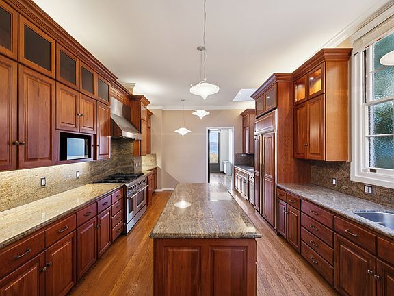 5th image of 530 El Camino Del Mar