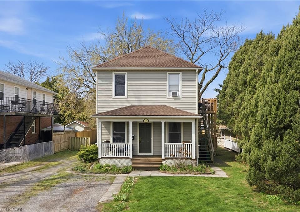 1st image of 239 York St