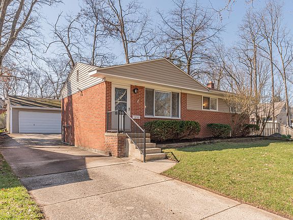 3rd image of 2835 Sequoia Pkwy