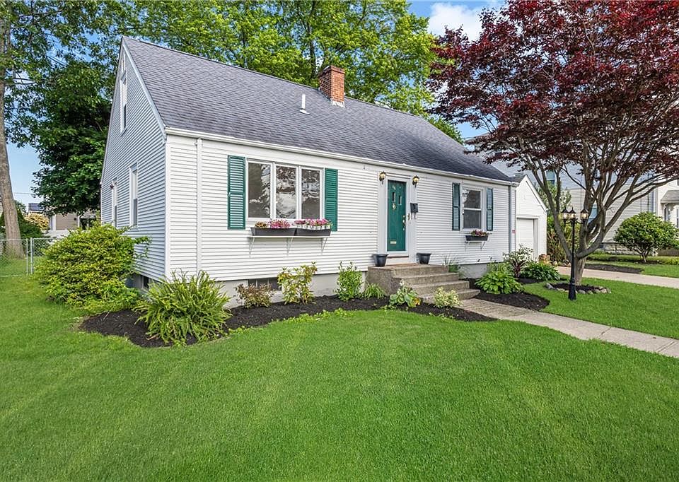 115 Rosemont Ave, Pawtucket, RI 02861 MLS 1338391 Zillow