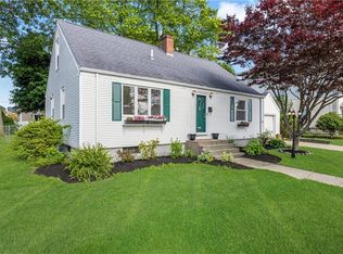 115 Rosemont Ave, Pawtucket, RI 02861