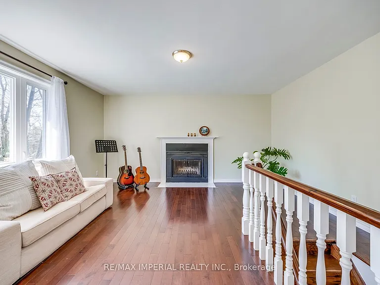 2048 Devon Rd — Photo 27