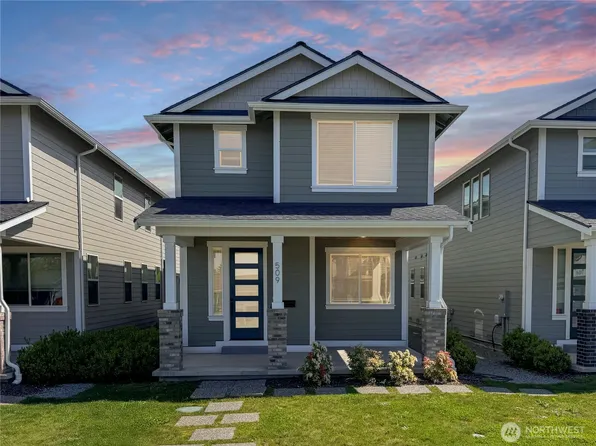 509 15th Street SE, Puyallup, WA 98372